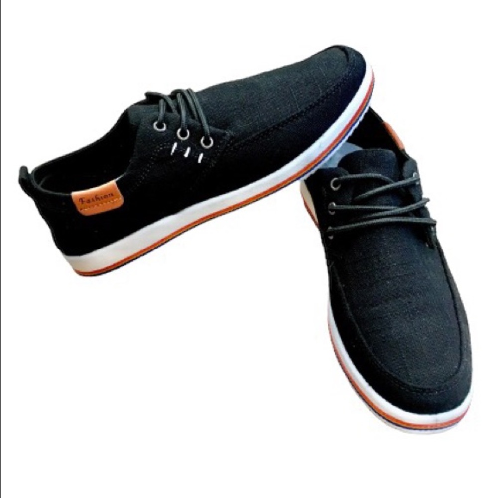 NWT Shoes High Tops boots booties Boat Shoes Mens Gift